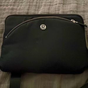 Like new small Lululemon crossbody